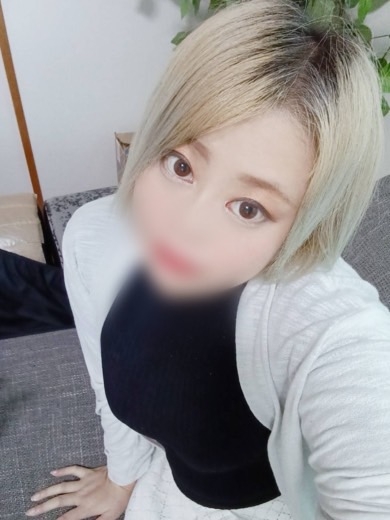 ひとみ
